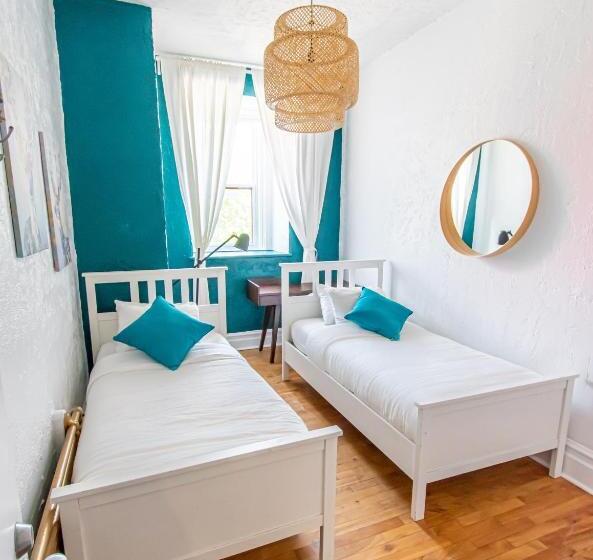 Номер Стандарт Совместная Ванная, Auberge Du Plateau