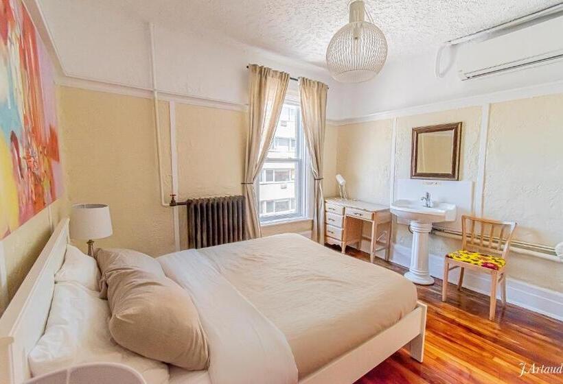 Номер Стандарт Совместная Ванная, Auberge Du Plateau