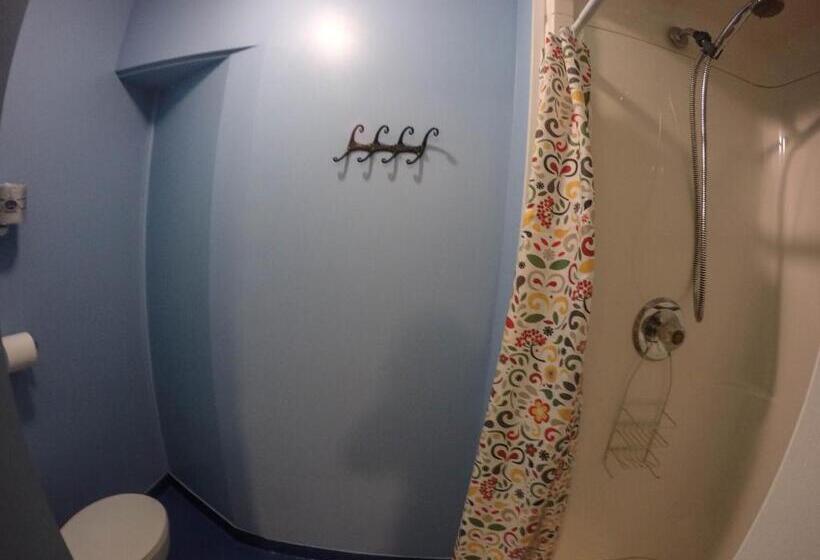 Номер Стандарт Трехместный, Auberge Du Plateau