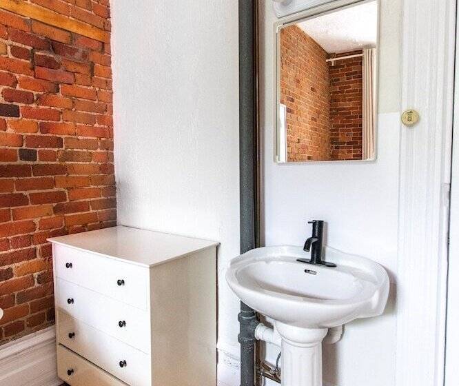 Номер Стандарт Совместная Ванная, Auberge Du Plateau