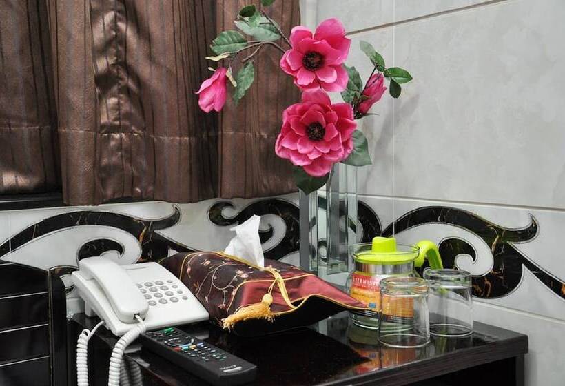 اتاق استاندارد سه نفره, Pearl Premium Guest House