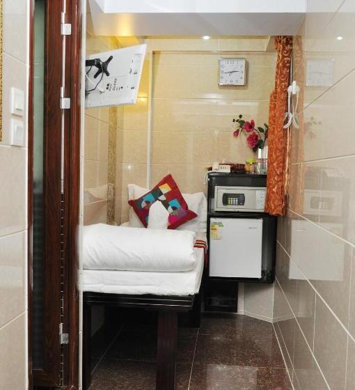 اتاق استاندارد یک نفره, Pearl Premium Guest House