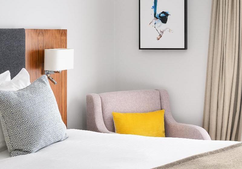 اتاق استاندارد سه نفره, Pearl Premium Guest House