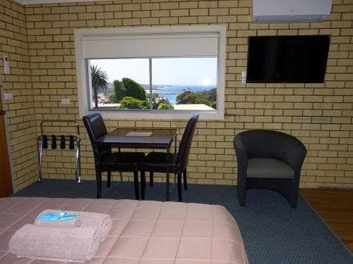 חדר סטנדרט עם נוף, Coastal Comfort Motel