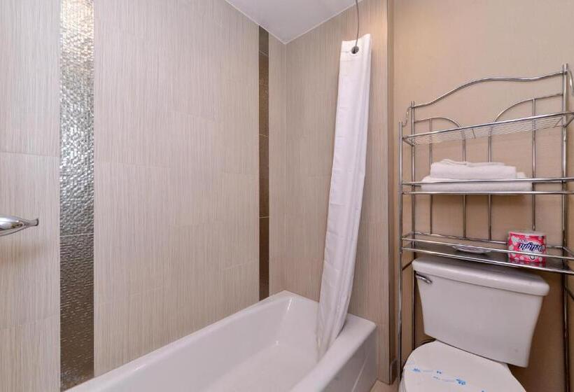 Стандартный Номер Кровать Кинг, Highlander Motel