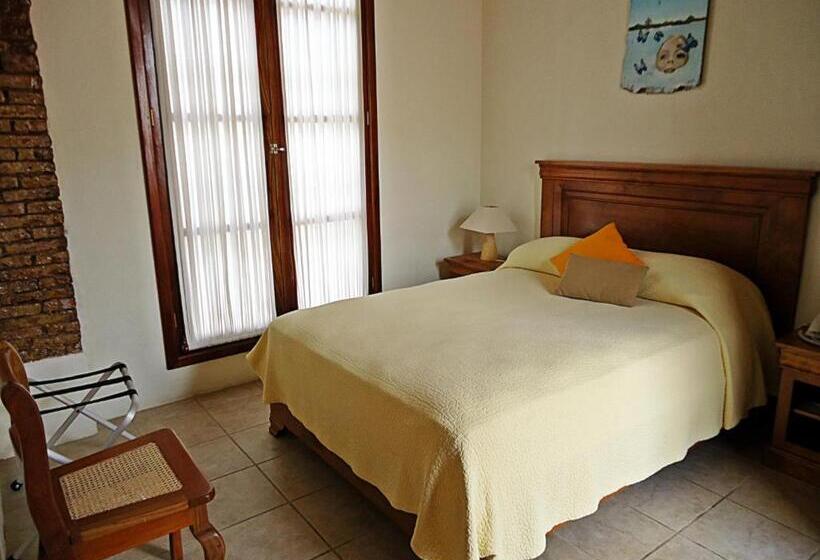 غرفة قياسية, Casa Del Rio