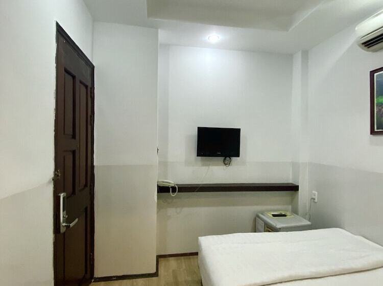 Номер Стандарт, Mi Linh