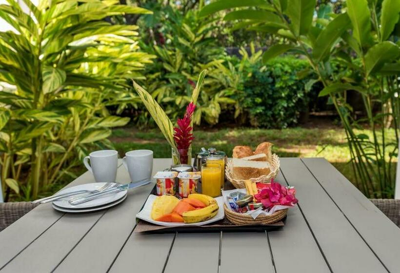 استودیو استاندارد با چشمانداز باغ, Mon Choisy Beach R