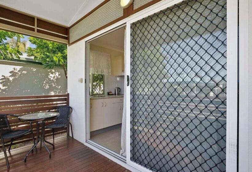 ビラホテル1ベッドルーム, Queens Beach Tourist Village