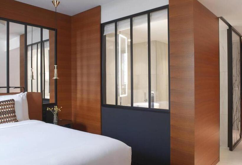 スタンダードルーム, Renaissance Paris Republique Hotel & Spa