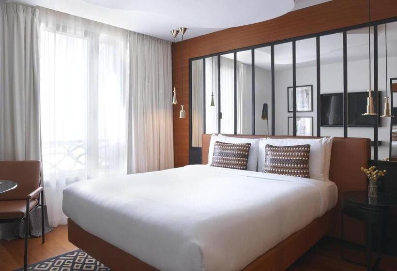 スタンダードルーム, Renaissance Paris Republique Hotel & Spa