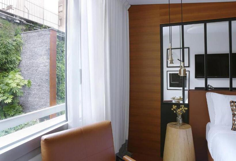 اتاق استاندارد با تخت بزرگ, Renaissance Paris Republique Hotel & Spa