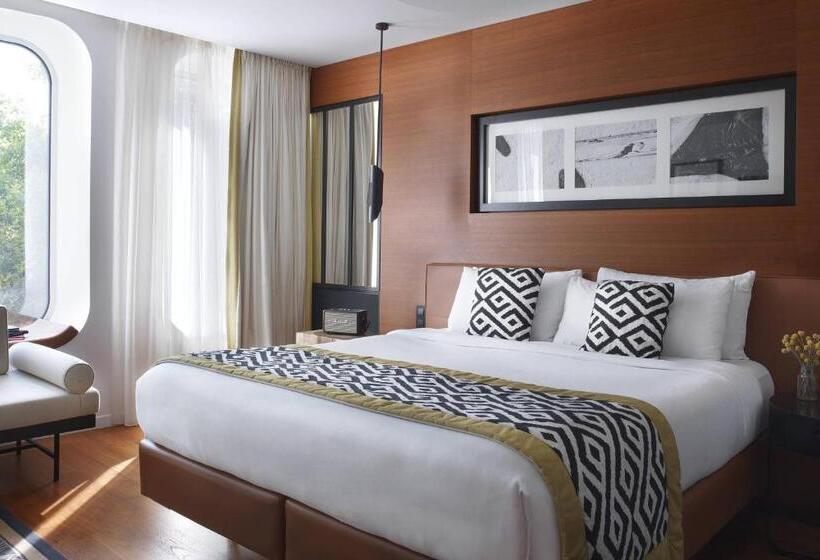 ジュニアスイート, Renaissance Paris Republique Hotel & Spa