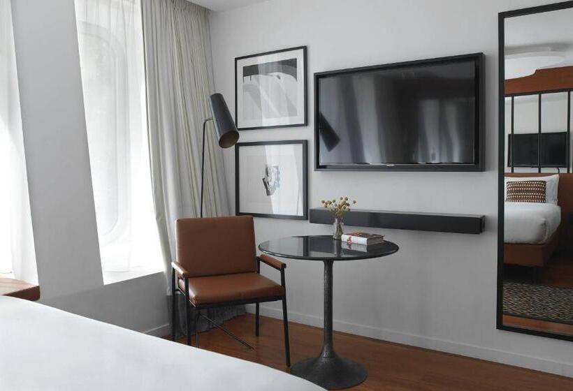 ファミリールーム, Renaissance Paris Republique Hotel & Spa