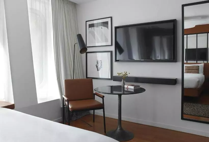 ファミリールーム, Renaissance Paris Republique Hotel & Spa