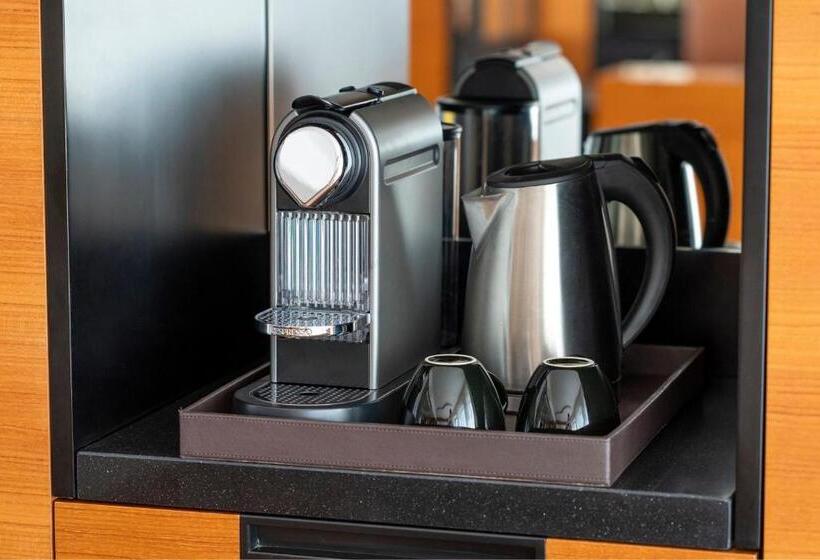 ガーデンビュースタンダードルーム, Renaissance Paris Republique Hotel & Spa