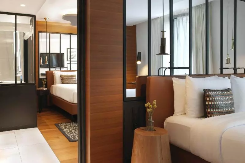 スタンダードルーム, Renaissance Paris Republique Hotel & Spa