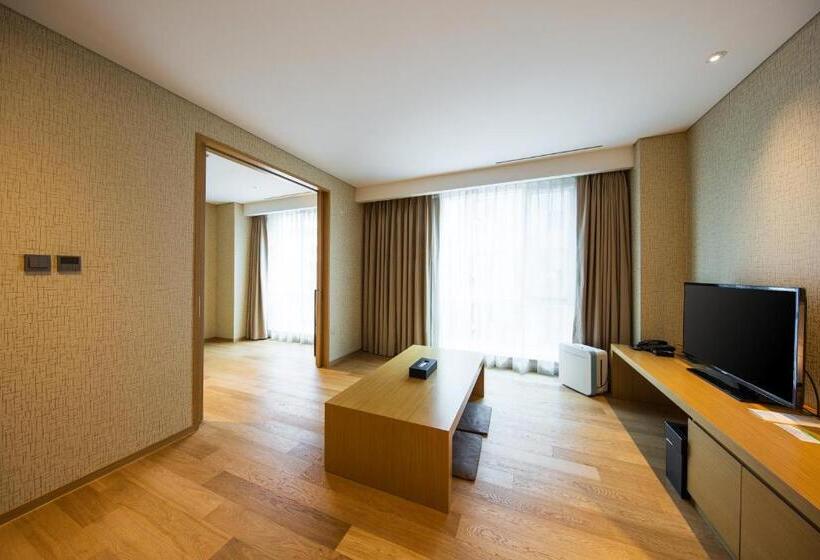 اتاق استاندارد چهار تخته, Solaria Nishitetsu Hotel Busan