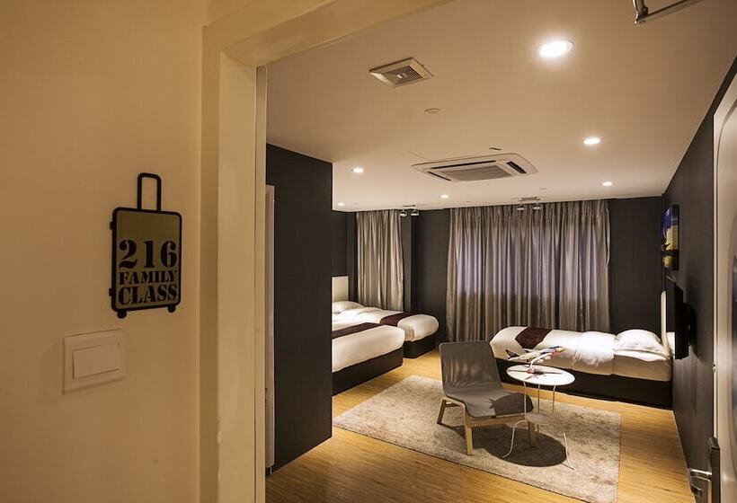 Семейный Номер, Sri Langit Hotel Klia