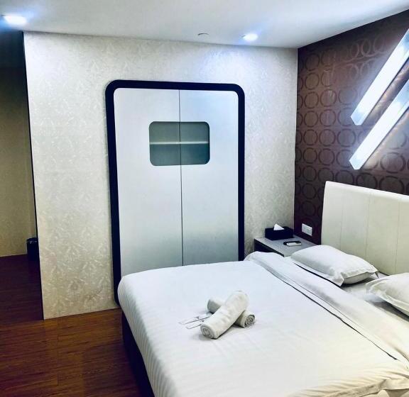 Семейный Номер, Sri Langit Hotel Klia