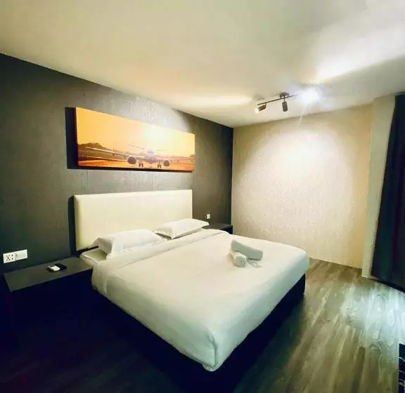 اتاق سوپریور با تخت بزرگ, Sri Langit Hotel Klia