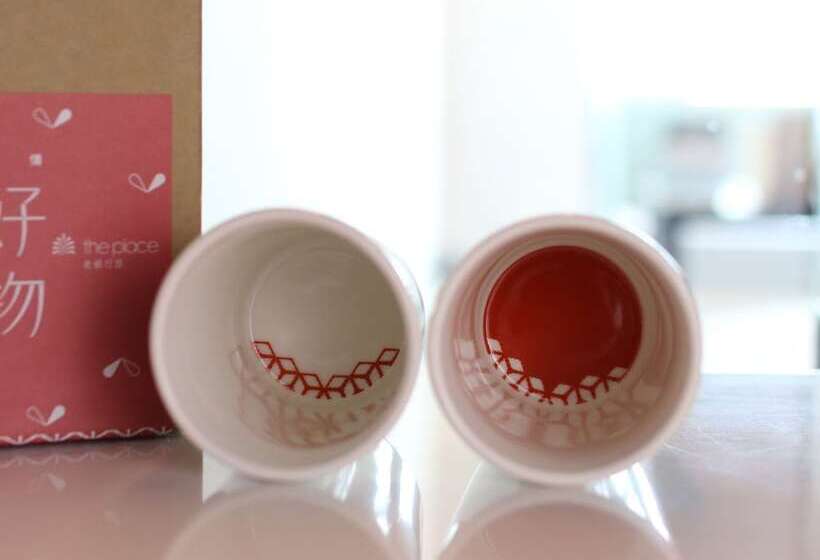 اتاق خانوادگی, The Place Tainan