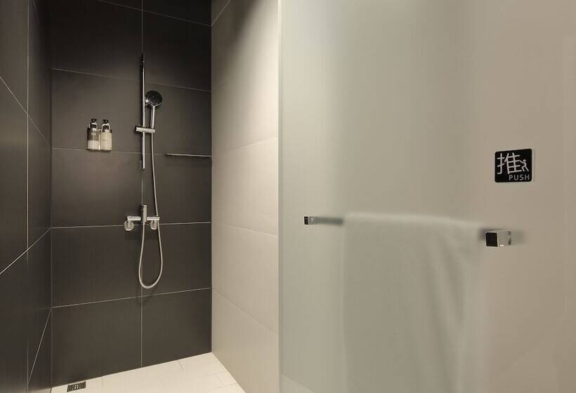 اتاق استاندارد با 2 تخت دوبل, The Place Tainan