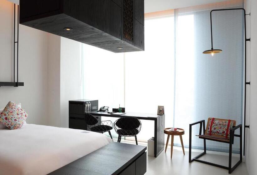 اتاق استاندارد با 2 تخت دوبل, The Place Tainan