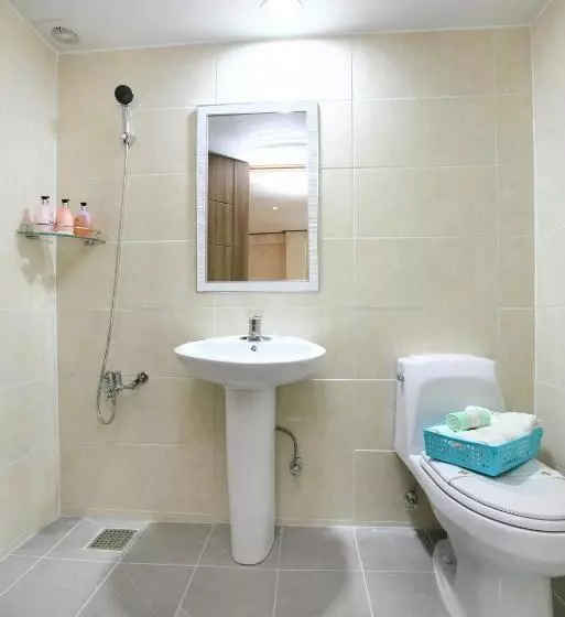 デラックスルーム, Traum Hotel & Condo