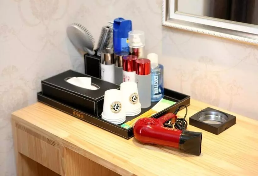ファミリールーム, Traum Hotel & Condo
