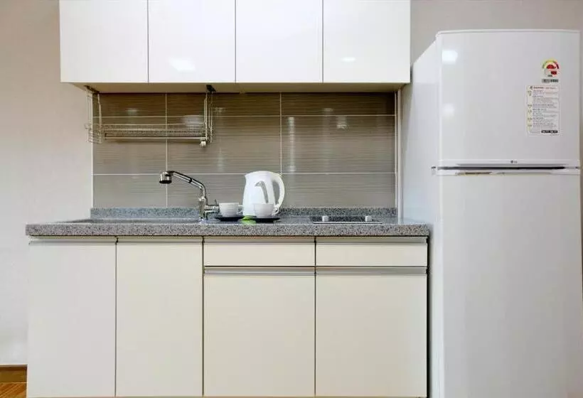 スタンダードルーム, Traum Hotel & Condo