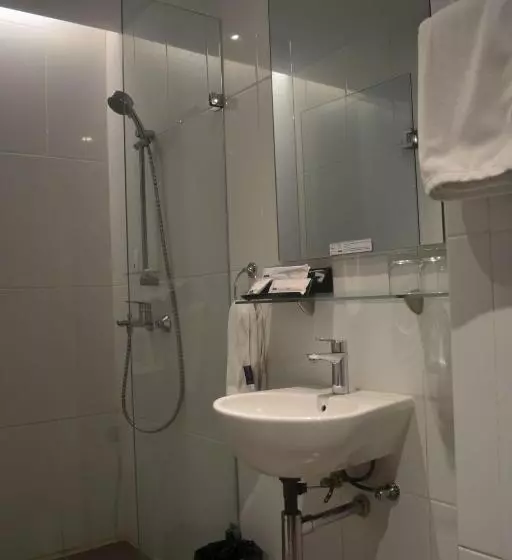 اتاق سوپریور, Yunna Hotel Lampung