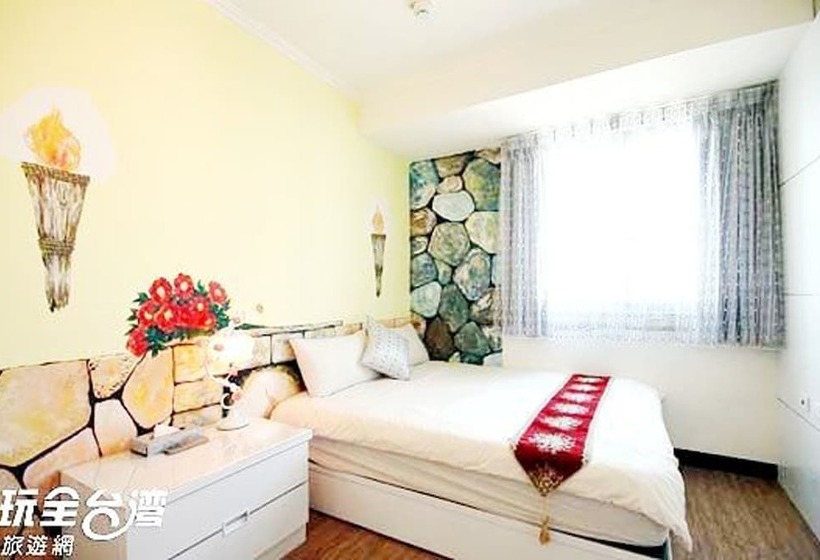 اتاق خانوادگی, Mb House