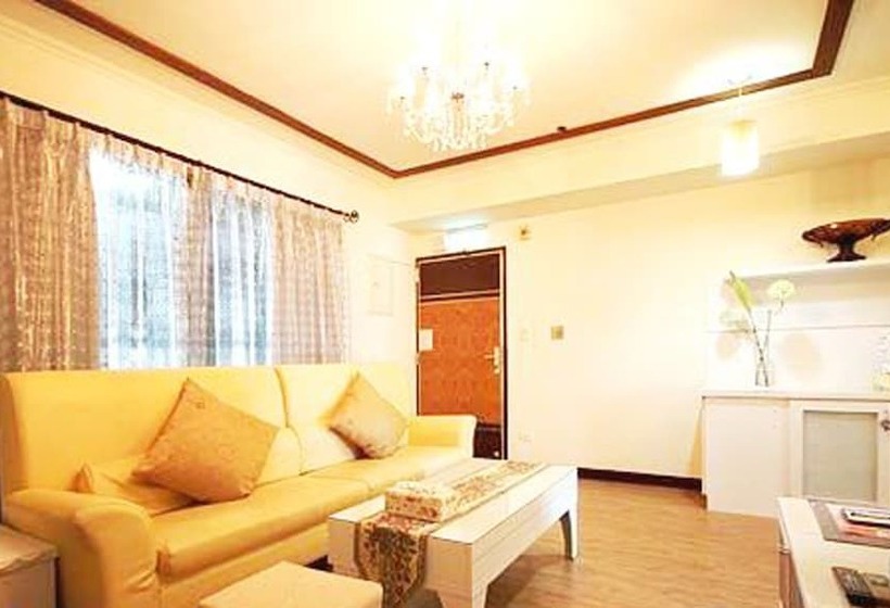 اتاق خانوادگی, Mb House