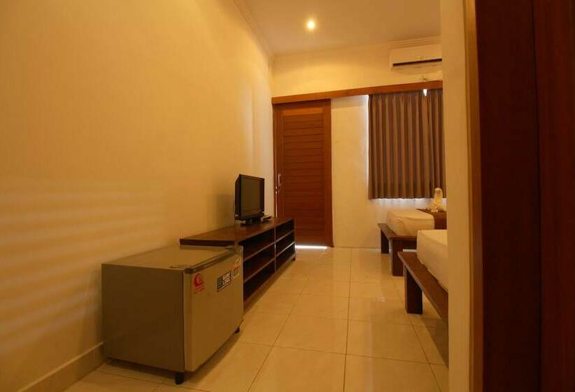 חדר דלוקס, Premier Surf Camp