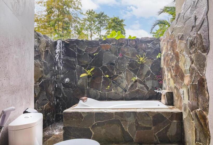 디럭스 룸, Thalassa Dive & Wellbeing Resort Manado