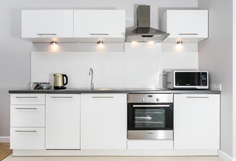 Superior studio with view, Venetian House Market Square Apart