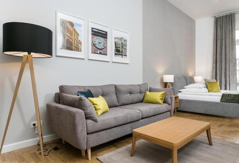 Superior studio with view, Venetian House Market Square Apart