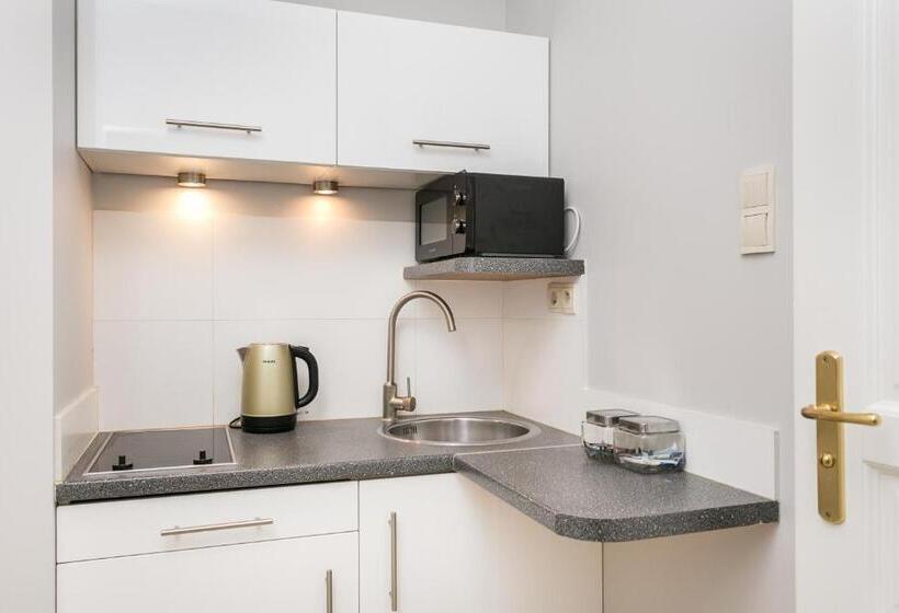 חדר סטנדרט, Venetian House Market Square Apart