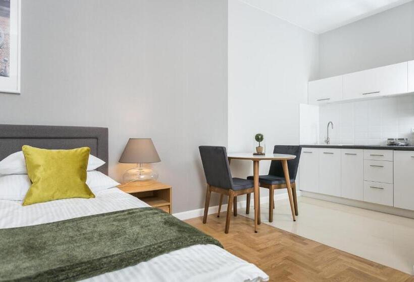 חדר סופריור, Venetian House Market Square Apart