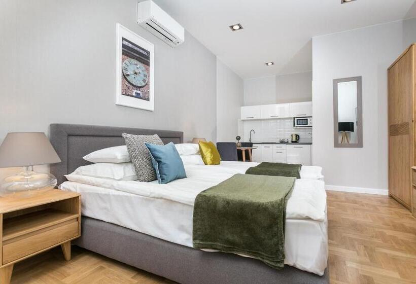 חדר סופריור, Venetian House Market Square Apart