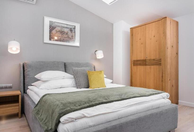 סוויטת דופלקס, Venetian House Market Square Apart