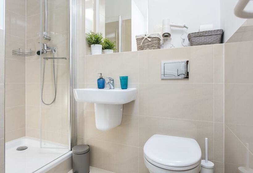 חדר סופריור, Venetian House Market Square Apart