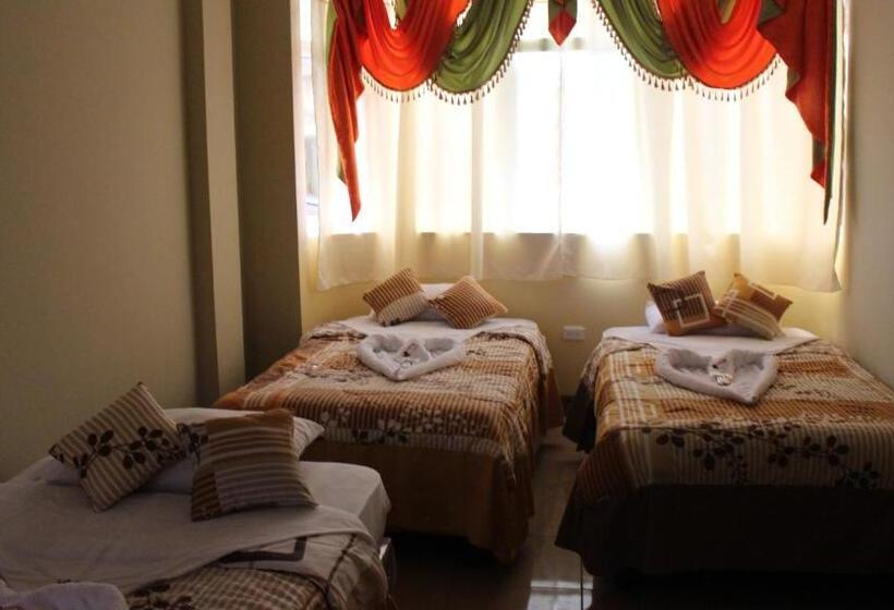 غرفة قياسية رباعية, Flor Del Campo