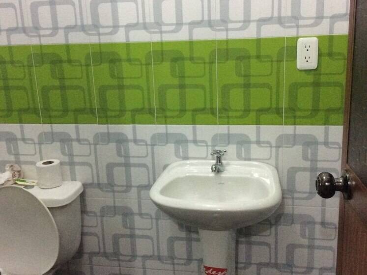 غرفة ديلوكس ثلاثية, Flor Del Campo