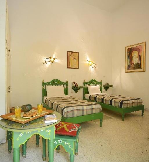 اتاق استاندارد یک نفره, Dar Ya