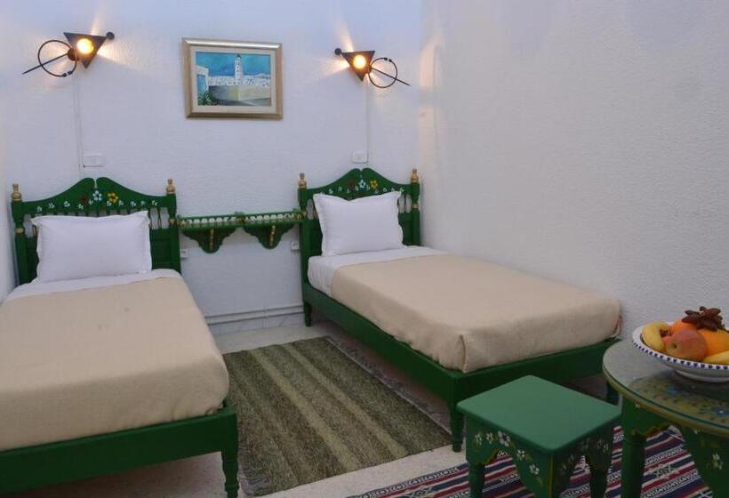 اتاق استاندارد, Dar Ya