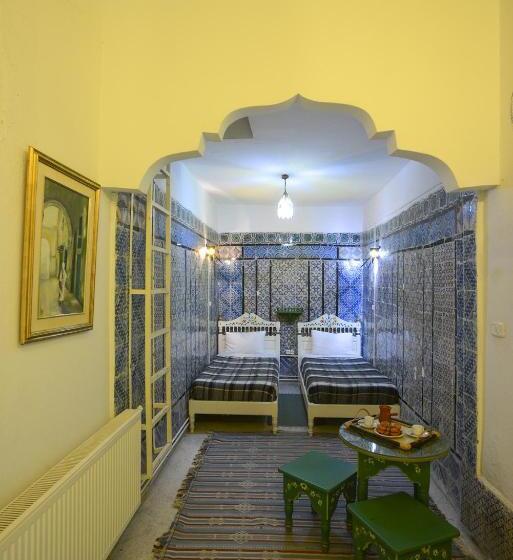 اتاق استاندارد سه نفره, Dar Ya