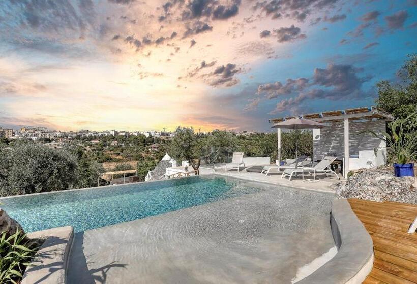 ویلای یک اتاق خوابه با استخر شنا, Trulli Terra Magica
