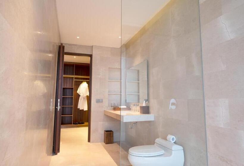 Люкс с гидромассажем, Amarta Beach Retreat By Nakula